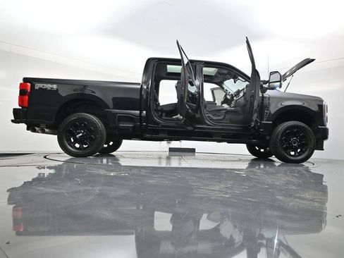 Used 2024 Ford F250 Lariat w/ Lariat Ultimate Package AWD/4WD image 61