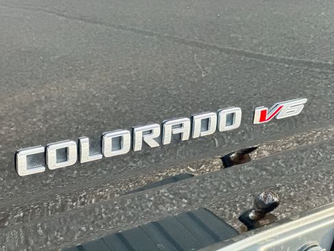Used 2020 Chevrolet Colorado LT RWD image 19
