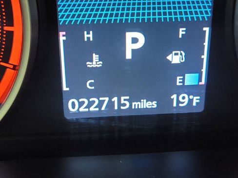 Used 2024 Mitsubishi Eclipse Cross LE image 17