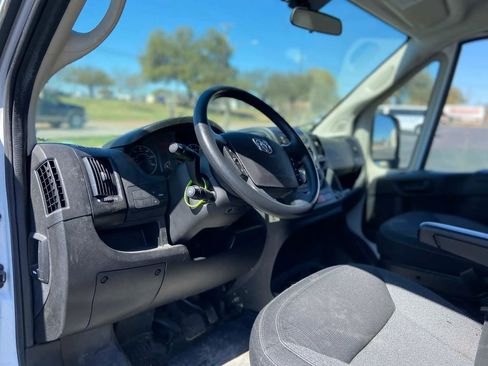 Used 2018 RAM ProMaster 1500 image 9