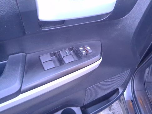 Used 2019 Toyota Tundra SR5 image 12