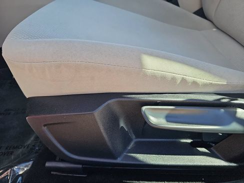 Used 2019 Volkswagen Jetta S FWD image 28