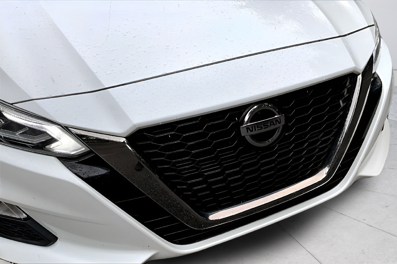 Used 2020 Nissan Altima 2.5 SR FWD image 34
