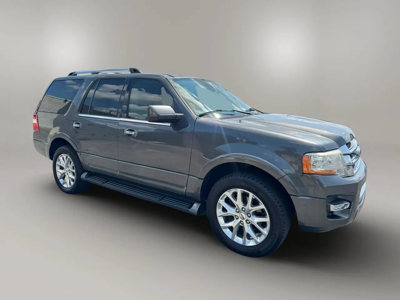 Used 2017 Ford Expedition Limited RWD image 7