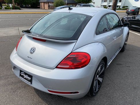 Used 2014 Volkswagen Beetle R-Line image 6