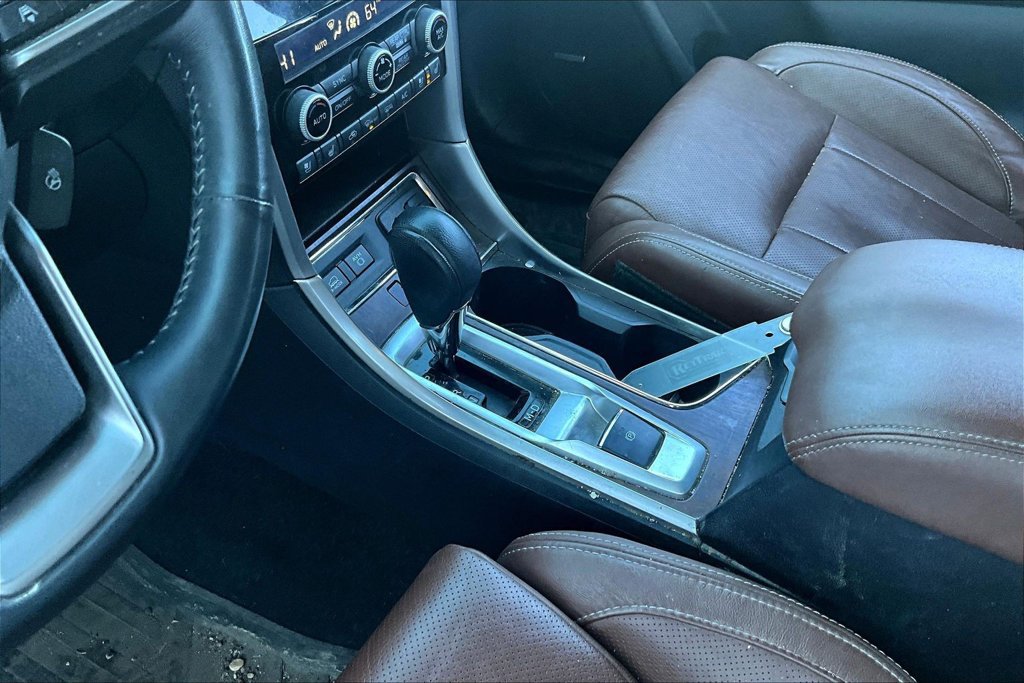 Used 2019 Subaru Ascent Touring w/ Popular Package #3 AWD/4WD image 18