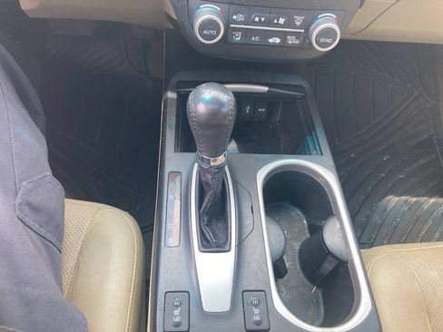 Used 2017 Acura RDX AWD w/ Technology Package image 21