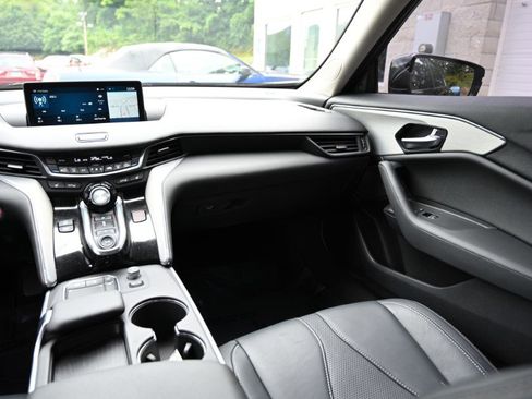 Used 2023 Acura TLX w/ Technology Package image 14