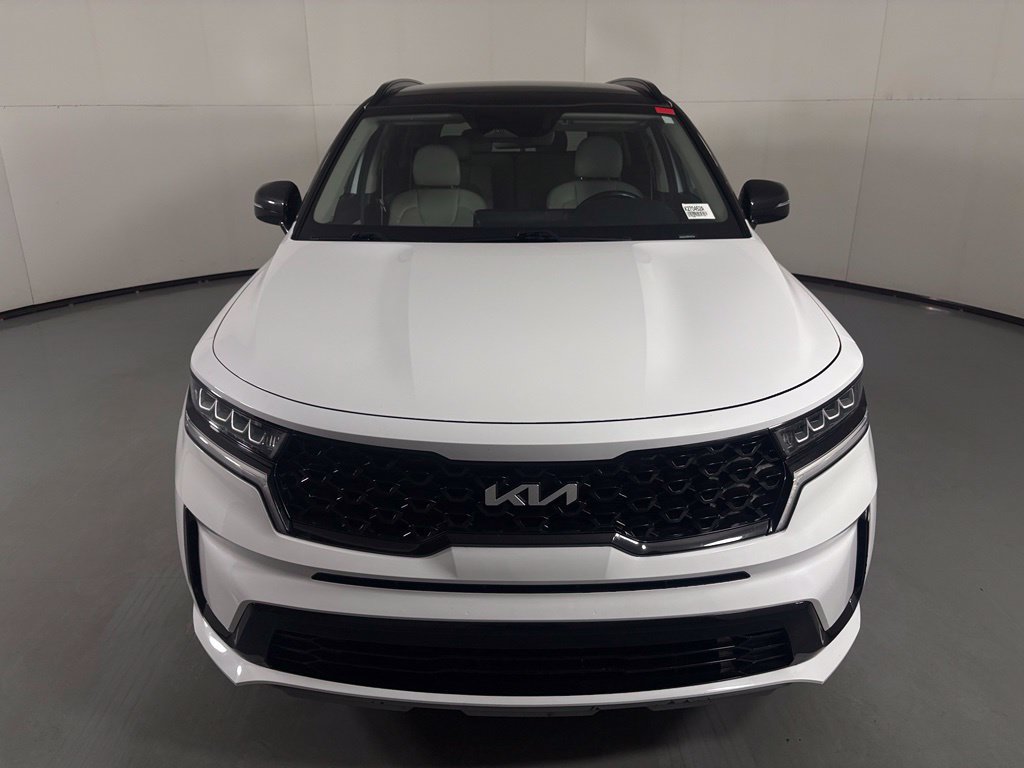 Used 2022 Kia Sorento S w/ Panoramic Sunroof Package FWD image 3