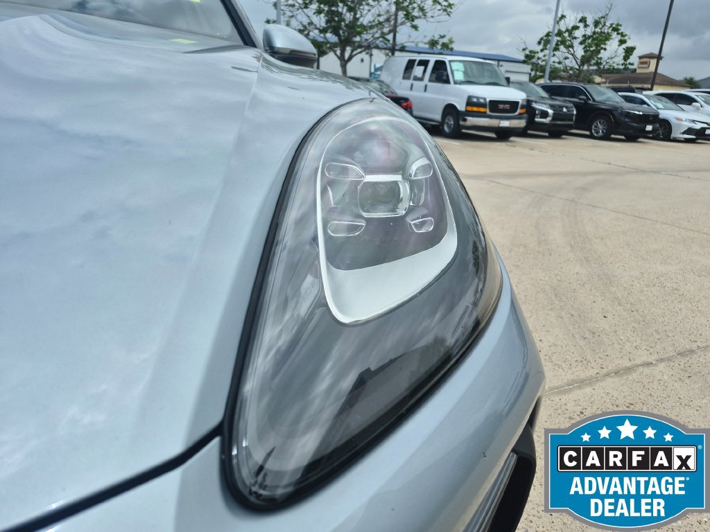 Used 2022 Porsche Cayenne Platinum Edition AWD/4WD image 34