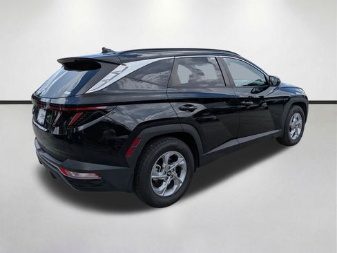 Used 2023 Hyundai Tucson SEL FWD image 4