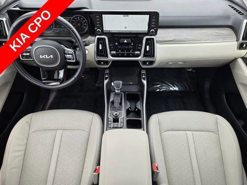 Certified 2023 Kia Sorento EX w/ Panoramic Sunroof Package FWD image 25