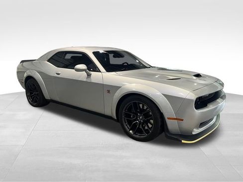 Used 2020 Dodge Challenger R/T Scat Pack RWD image 1
