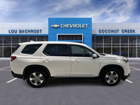 Used 2023 Honda Pilot EX-L image 9
