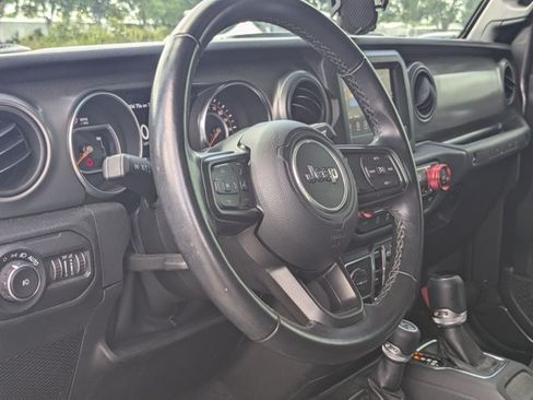 Used 2021 Jeep Wrangler Unlimited Sport AWD/4WD image 9