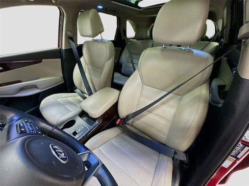 Used 2017 Kia Sorento EX w/ EX Advanced Touring Package FWD image 20
