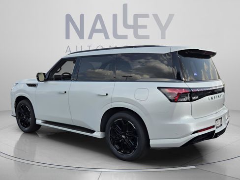 New 2026 INFINITI QX80 4WD image 3