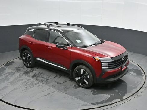 Used 2025 Nissan Kicks SR FWD image 43