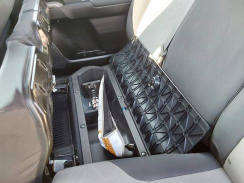 Used 2021 Toyota Tacoma TRD Sport AWD/4WD image 15