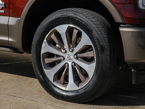 Used 2017 Ford F150 King Ranch w/ Equipment Group 601A Luxury image 50