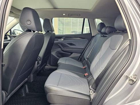 New 2026 Volkswagen Tiguan SE AWD/4WD image 12