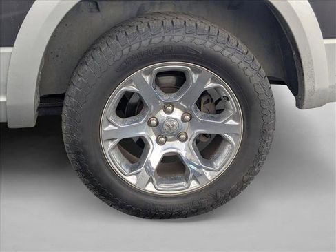 Used 2015 RAM 1500 Laramie w/ Convenience Group image 9