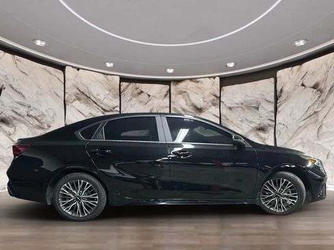 Used 2024 Kia Forte GT-Line FWD image 6