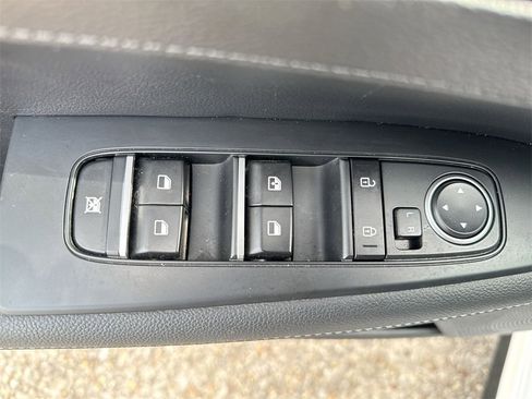 Used 2024 Kia Forte GT-Line w/ GT-Line Premium Package image 15