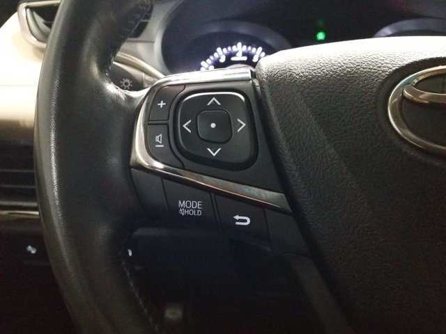 Used 2018 Toyota Avalon Limited FWD image 4