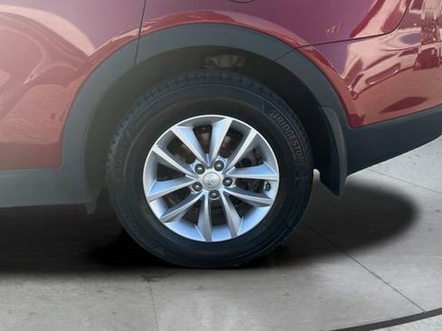 Used 2017 Kia Sorento LX w/ LX Convenience Package image 26