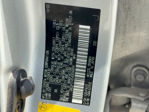 Used 2004 Toyota Highlander Limited w/ Towing Prep Pkg FWD image 27