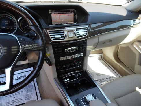 Used 2014 Mercedes-Benz E 350 4MATIC Sedan w/ Premium 1 Package image 14