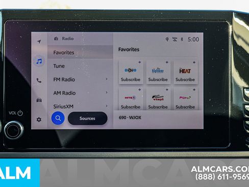 Used 2025 Toyota Camry LE image 35