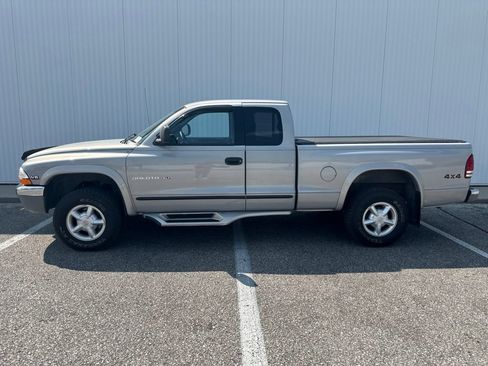 Used 1999 Dodge Dakota SLT AWD/4WD image 3