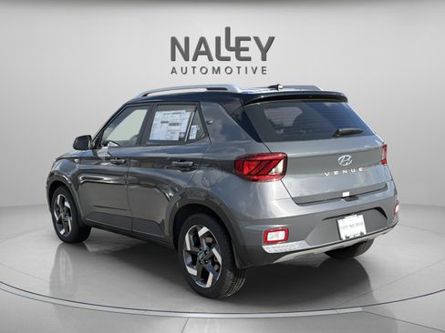 New 2026 Hyundai Venue SEL image 4