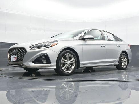 Used 2019 Hyundai Sonata SEL w/ Tech Package 02 image 17