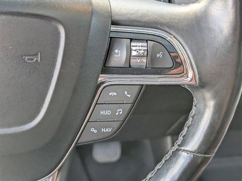 Used 2020 Lincoln Navigator L Reserve w/ Equipment Group 208A Reserve image 21