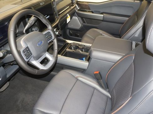 New 2025 Ford F350 Lariat w/ Lariat Ultimate Package image 27