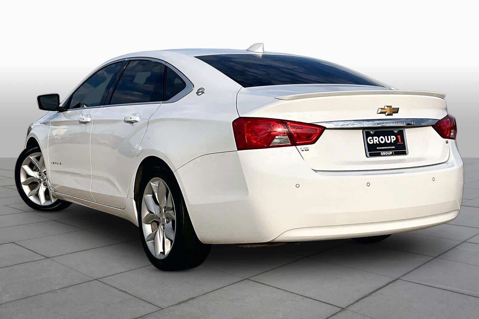 Used 2017 Chevrolet Impala LT w/ Leather Package FWD image 12