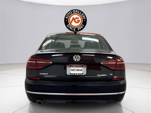 Used 2018 Volkswagen Passat 2.0T R-Line image 6