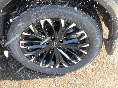 New 2026 Nissan Rogue SV image 10