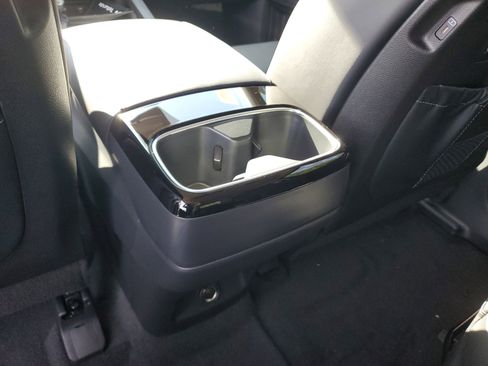 New 2025 Kia Telluride S image 12