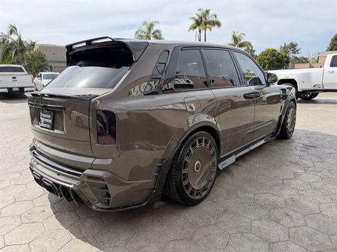 Used 2026 Rolls-Royce Cullinan AWD/4WD image 21
