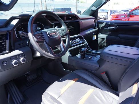 Certified 2025 GMC Sierra 1500 AT4 image 17