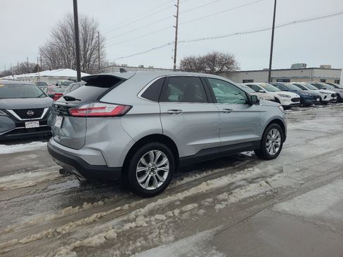Used 2024 Ford Edge Titanium image 6