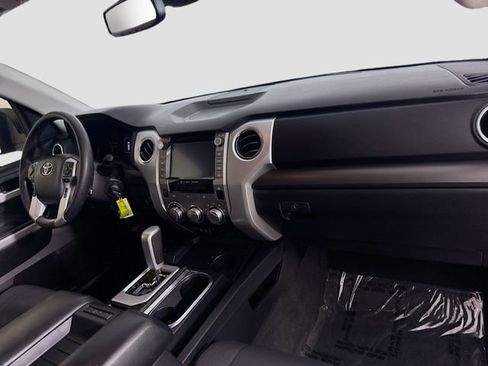 Certified 2020 Toyota Tundra SR5 w/ SR5 Convenience Package RWD image 27