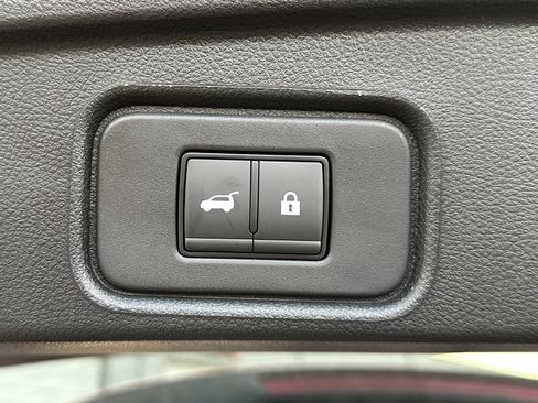 New 2026 Nissan Pathfinder SV image 36