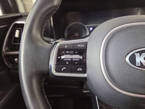 Certified 2021 Kia Sorento EX FWD image 22