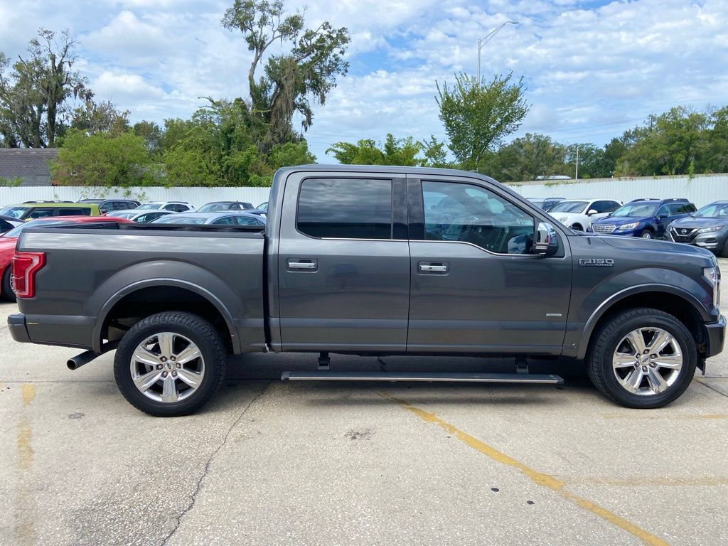 Used 2017 Ford F150 Platinum w/ Equipment Group 701A Luxury AWD/4WD image 6