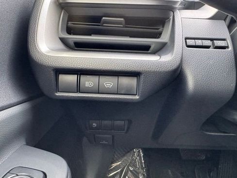 Used 2024 Toyota Prius LE image 25